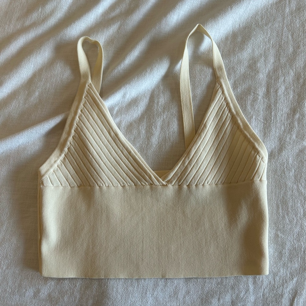 Zara knot tank